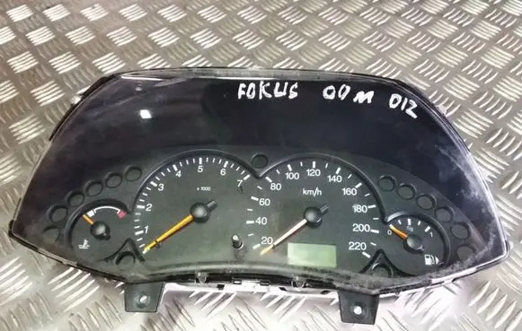 Ford Focus Speedometer (instrument cluster) 98AP10841BC