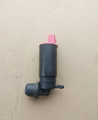 Land Rover Freelander Windscreen/windshield washer pump