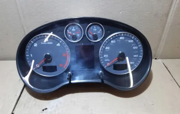Audi A3 S3 8P Speedometer (instrument cluster)