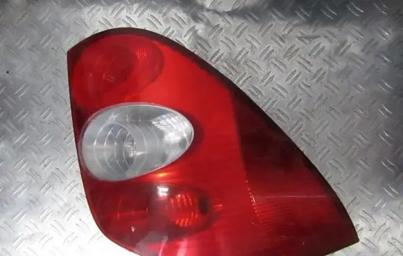 Rear/tail lights