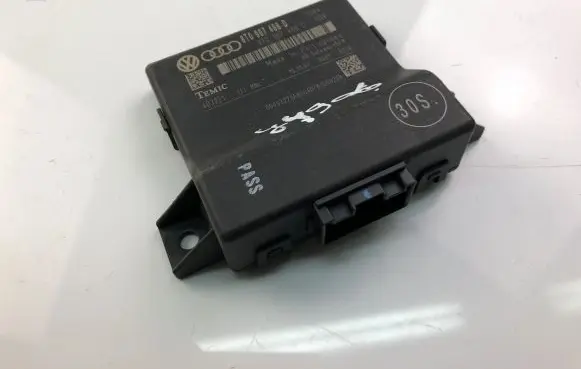 Audi A4 S4 B8 8K Other control units/modules 8T0907468D