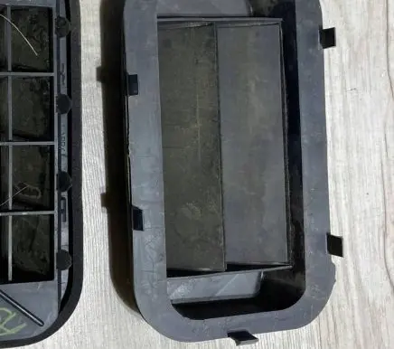 Toyota Hilux VIII Quarter panel pressure vent 62931-0k120