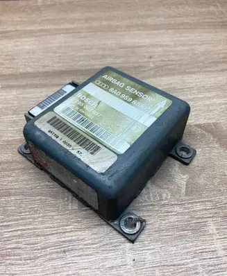 Audi 80 90 S2 B4 Airbag control unit/module 8A0959655B 0285001037