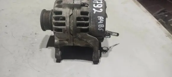 Audi A4 S4 B5 8D Generator/alternator 058903016 0123310022