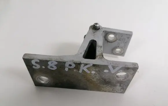 Audi A8 S8 D2 4D Front door upper hinge 4D0831401
