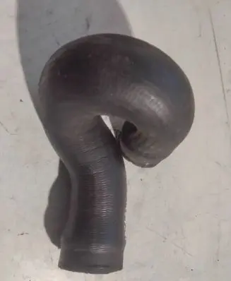 Audi A4 S4 B7 8E 8H Intercooler hose/pipe 8E0145738F
