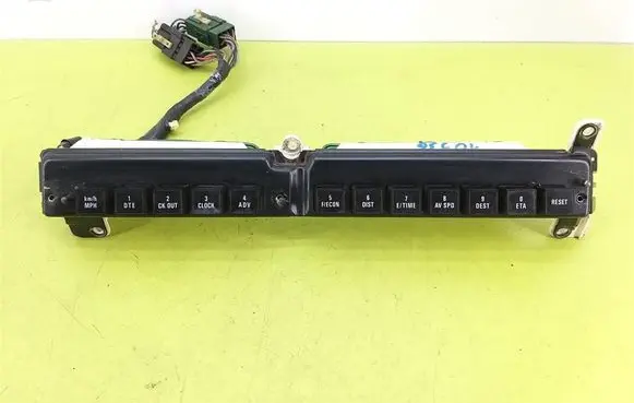 Lincoln Town Car Central console control unit E9AF-14A624-AA