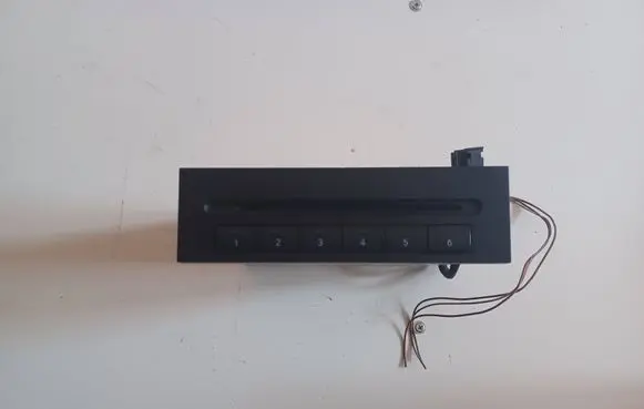 Mercedes-Benz E W211 CD/DVD changer A2118275542-MERC 020316 MH3210