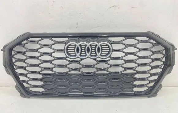Audi Q3 F3 Front bumper upper radiator grill 83F853651B 83F853651C