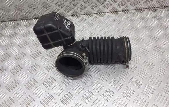 Mitsubishi Galant Air intake hose/pipe MR212883