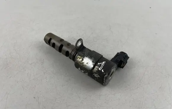 Subaru Legacy Valve oil control 10921AA050 JH23