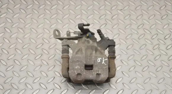 Mazda 3 II Rear brake caliper