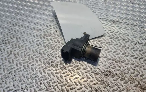 Mercedes-Benz Vito Viano W639 Camshaft position sensor A0031539728