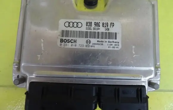 Audi A4 S4 B6 8E 8H Engine control unit/module 038906019FP 0281010729