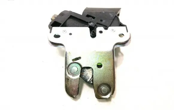Tailgate opening switch