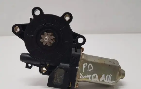 Nissan X-Trail T30 Seat adjustment motor 87549C992A