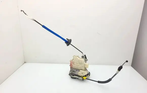 Audi A4 S4 B8 8K Front door lock 8J1837016C