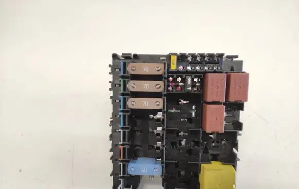Renault Laguna III Fuse module 55RJ11501