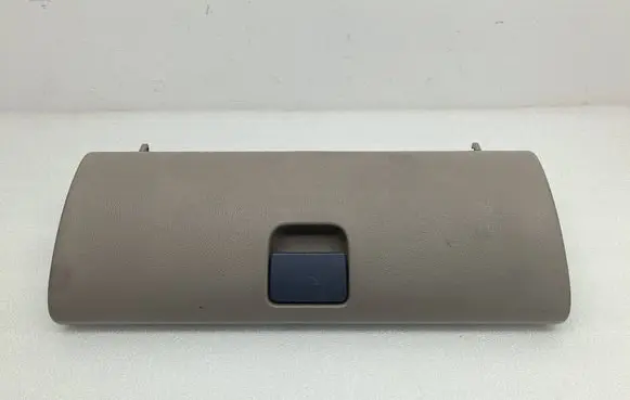 Land Rover Freelander Glove box lid/cover 