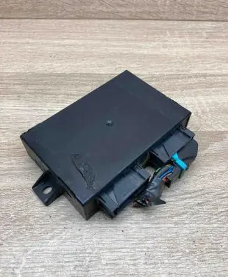 Volkswagen PASSAT B5 Parking PDC control unit/module AP375020719C02 10390