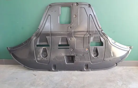 KIA Sportage Engine splash shield/under tray 29111R2000 29111-R2000 29110R2000