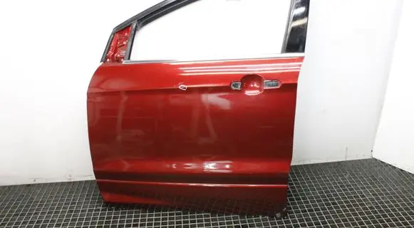 Ford Kuga II Front door