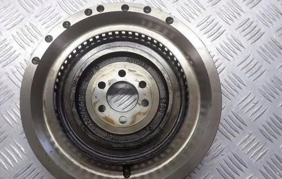 Skoda Fabia Mk1 (6Y) Dual mass flywheel 03D105271