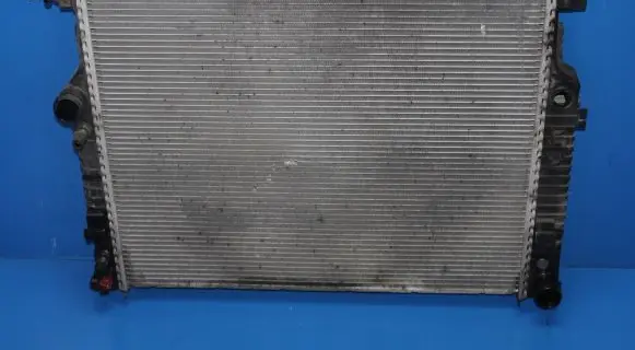 Mercedes-Benz ML W164 Coolant radiator