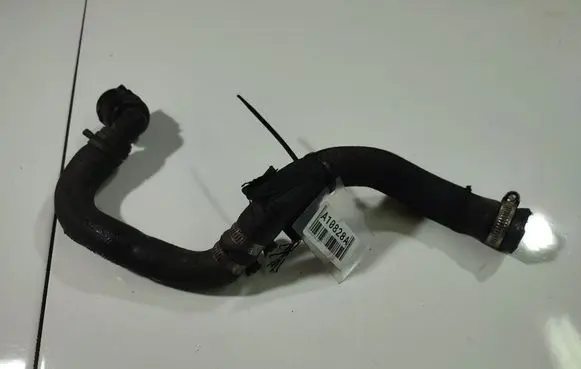 Volkswagen Polo IV 9N3 Engine coolant pipe/hose