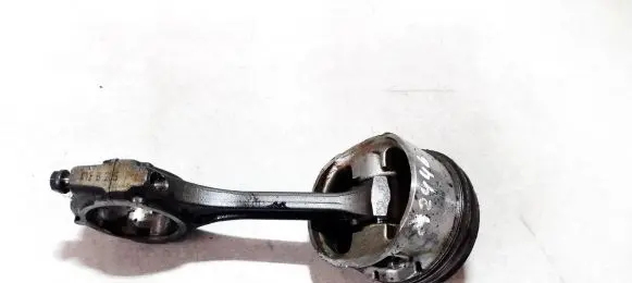 Renault Laguna I Piston with connecting rod
