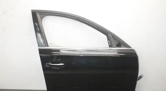 Audi A8 S8 D4 4H Front door