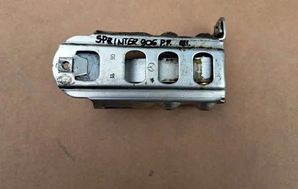 Mercedes-Benz Sprinter W906 Front door check strap stopper A9067200316