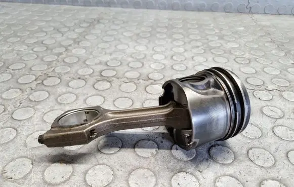 BMW 5 E60 E61 Piston with connecting rod 7798368 MAHLE174