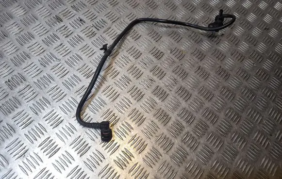 Mercedes-Benz CLA C117 X117 W117 Vacuum line/pipe/hose A2700184100