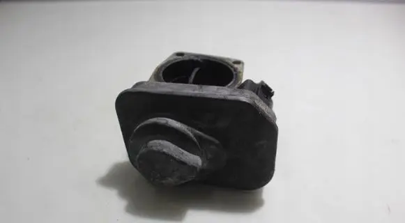 Opel Astra H Engine shut-off valve 