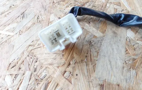 Subaru Legacy Seat wiring loom 