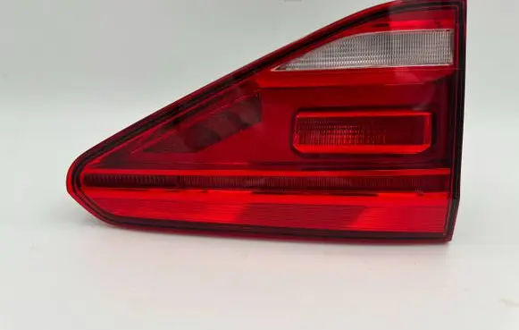 Volkswagen Touran II Tailgate rear/tail lights 5TA945093D LP300