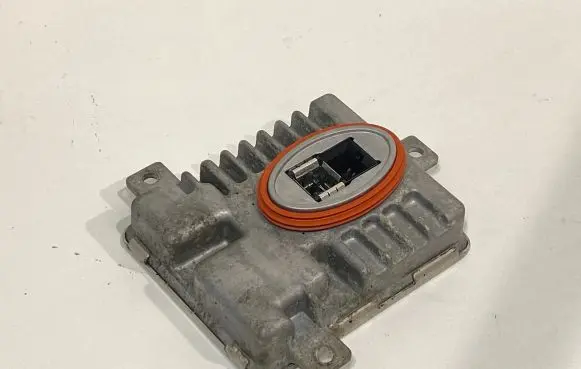 BMW 5 F10 F11 Headlight ballast module Xenon 7237647 HAZARD0US