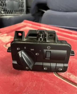 Light switch