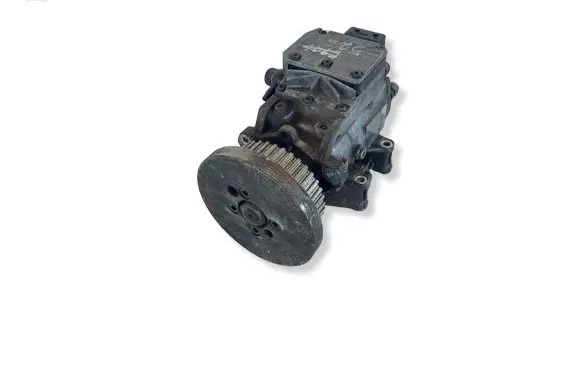 Audi A6 S6 C5 4B Fuel injection high pressure pump 059130106J