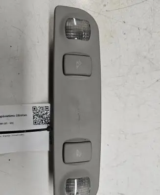 Audi A4 S4 B6 8E 8H Rear seat light 8E0947111A
