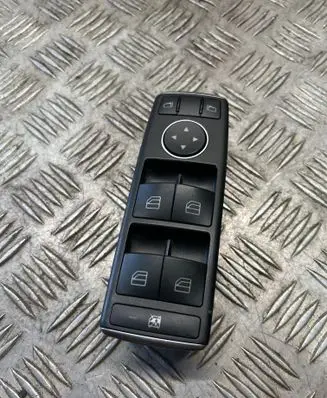 Mercedes-Benz A W176 Electric window control switch A1669054300
