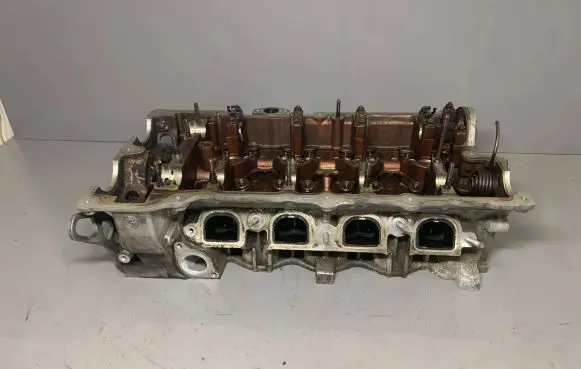 BMW 3 E46 Engine head 7505422 11127581141 7581141