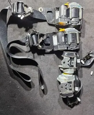 Mercedes-Benz E W238 Set of seat belts 