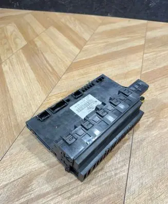 Mercedes-Benz E W211 Comfort/convenience module 2115452001 5DK00804740