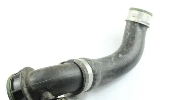 Porsche Macan (95B) Intercooler hose/pipe 95B145833