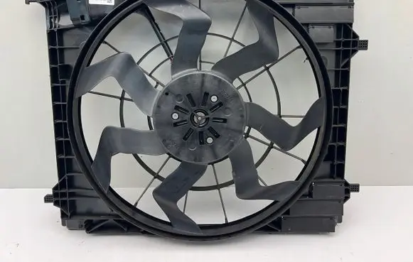 Mercedes-Benz GLS X167 Electric radiator cooling fan A1679061704