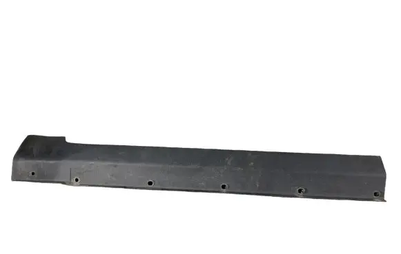 Chevrolet Captiva Side skirt front trim 