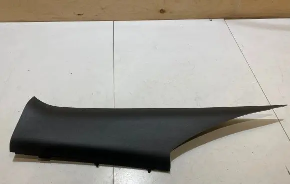 Ford Mustang VI (D)pillar trim (top) JR3B6331010ABW