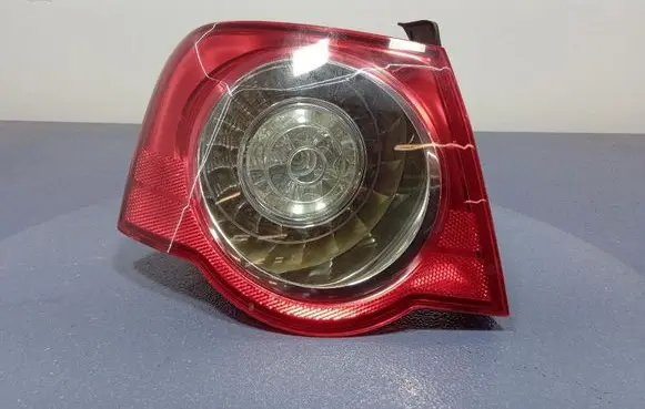 Volkswagen PASSAT B6 Rear/tail lights 3C5945095H